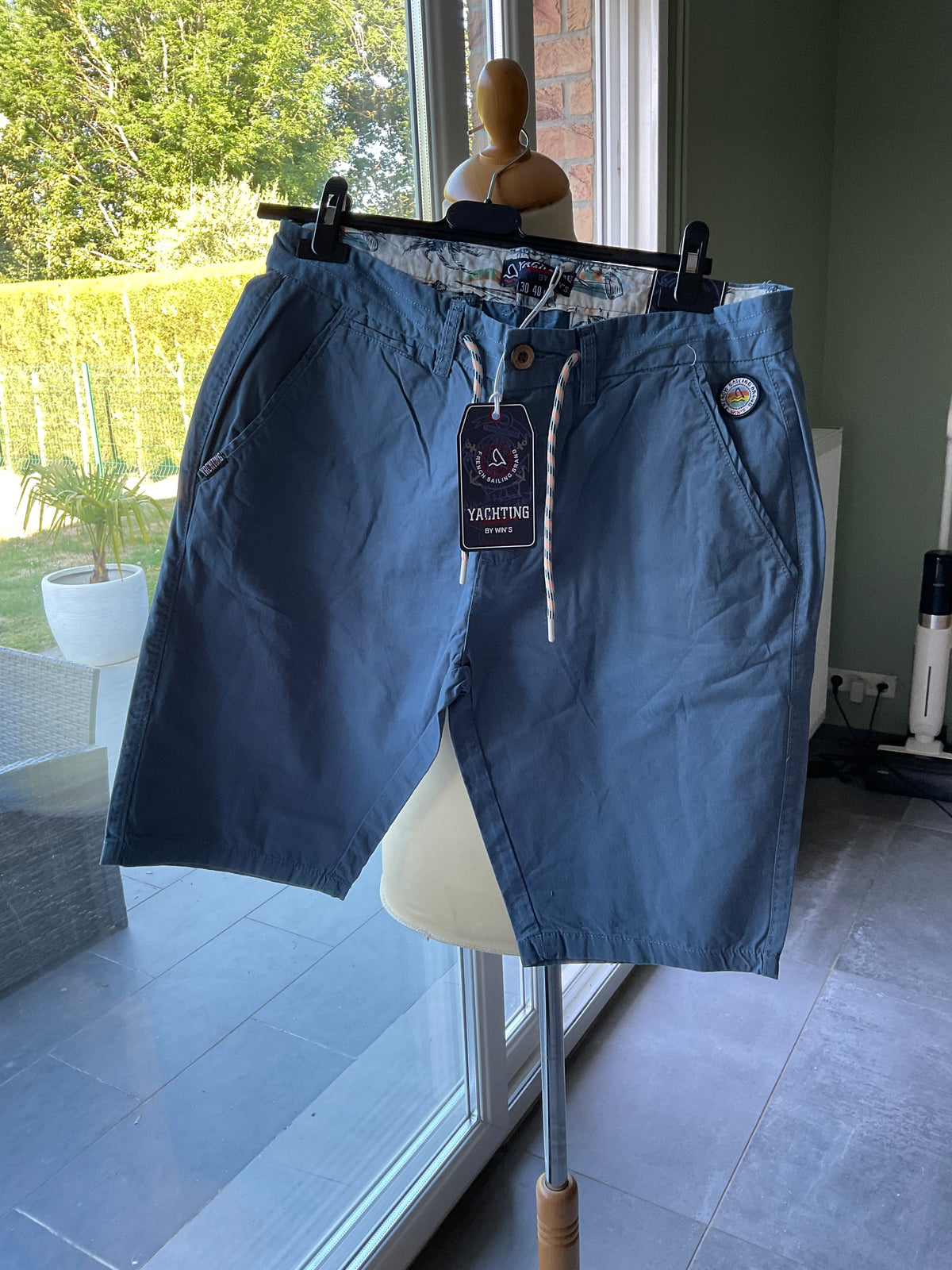 Short Joël